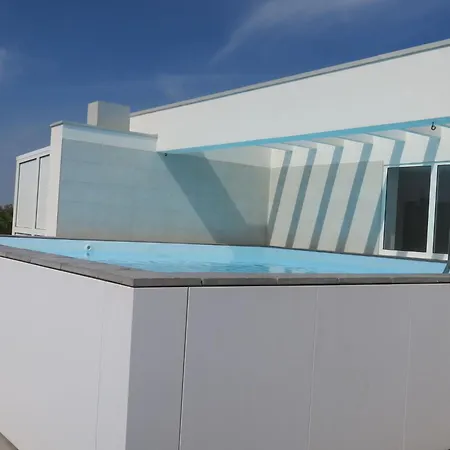 Διαμέρισμα Iris Suite-6 By Interhome *