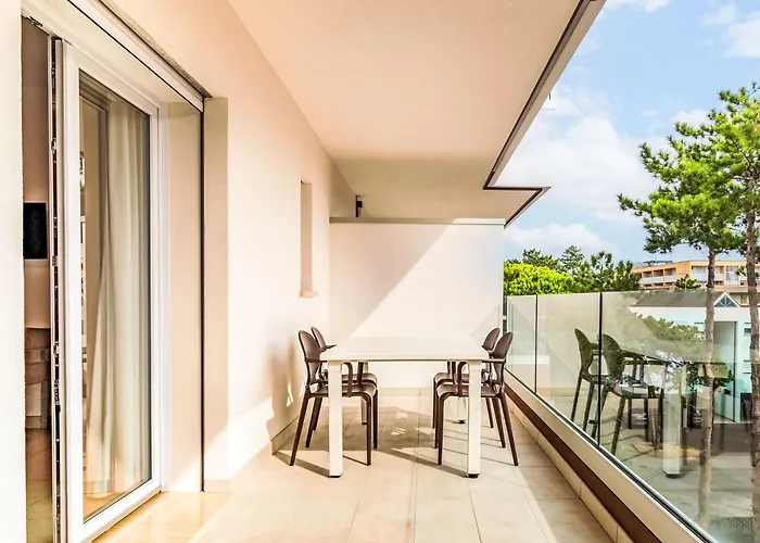 Iris Suite-6 By Interhome Apartment *